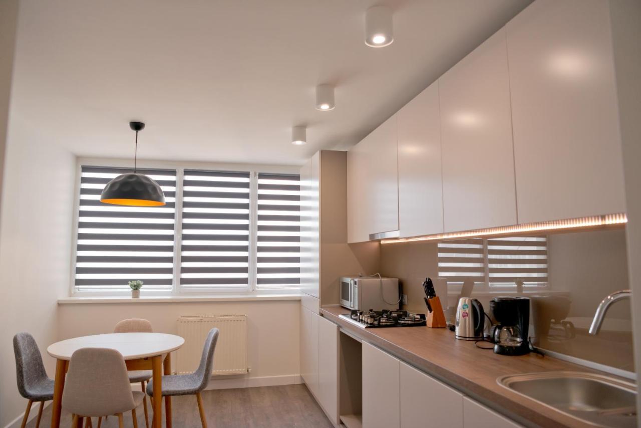 Апартаменти 2 Bedroom Close To Center, Park And Shopping Center Кишинів