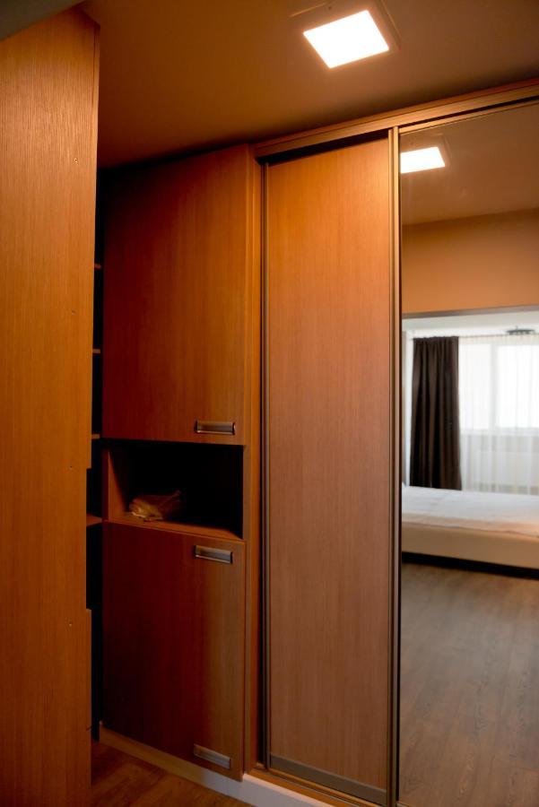 2 Bedroom Close To Center, Park And Shopping Center *
